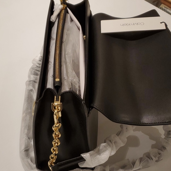 SOLD! Calvin Klein NWT Iris Leather Satchel Handbag - Picture 9 of 10